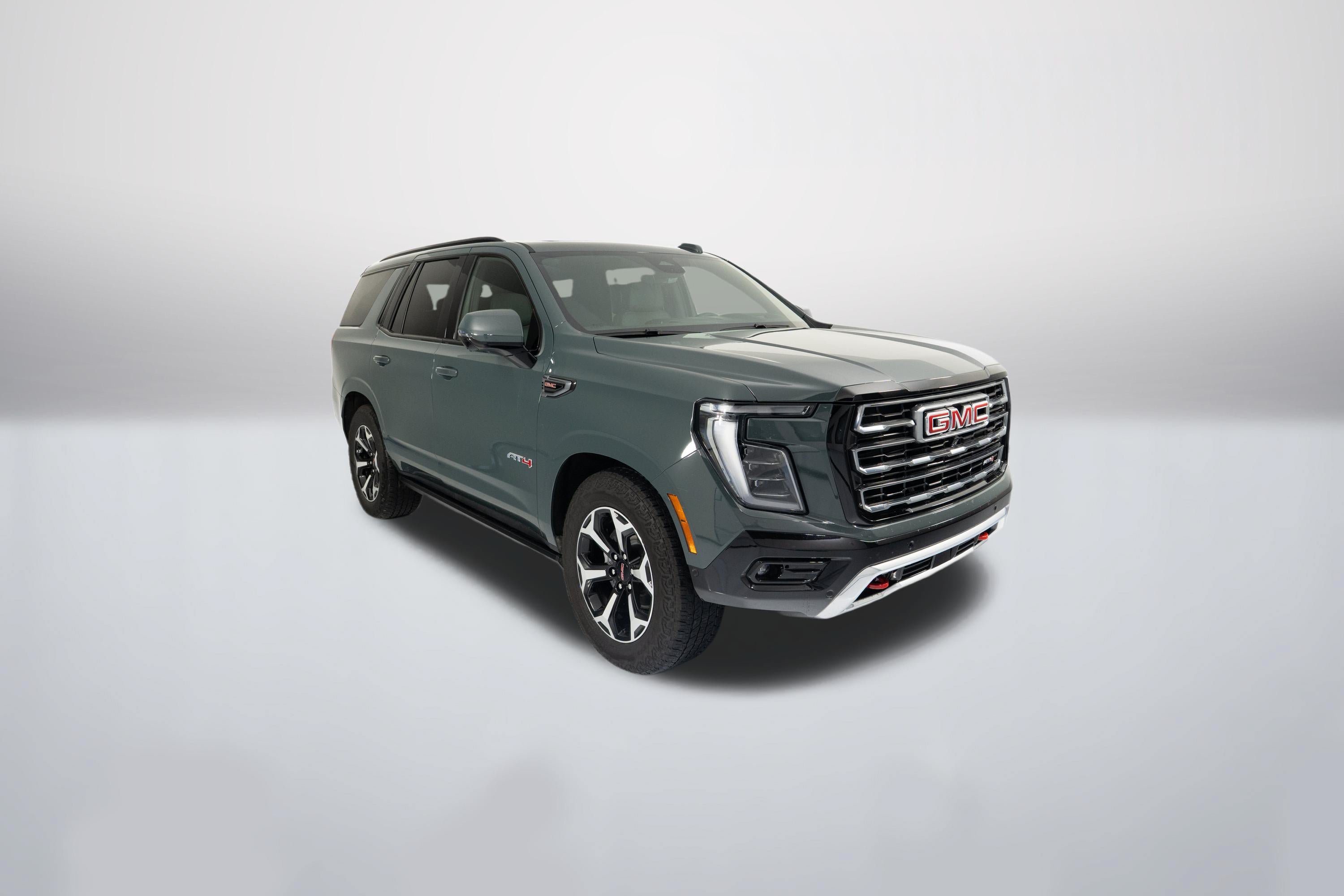 Used 2025 GMC Yukon AT4 w/ AT4 Premium Plus Package AWD/4WD image 1