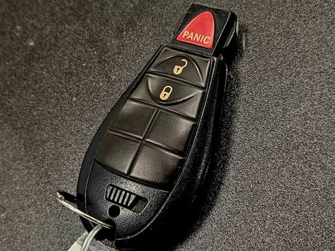 Used 2015 Jeep Cherokee Latitude image 28