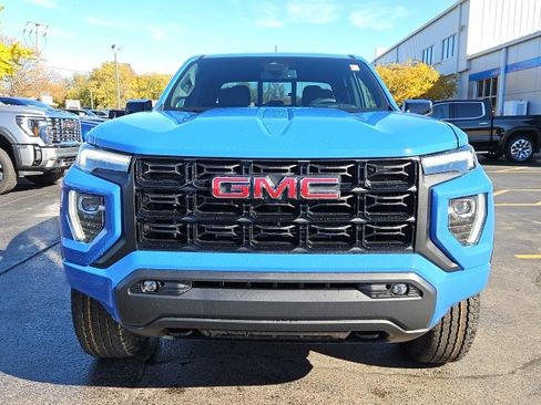 New 2026 GMC Canyon Elevation w/ Convenience Package image 2