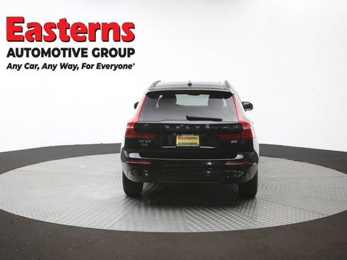Used 2023 Volvo XC60 B5 Core FWD image 36