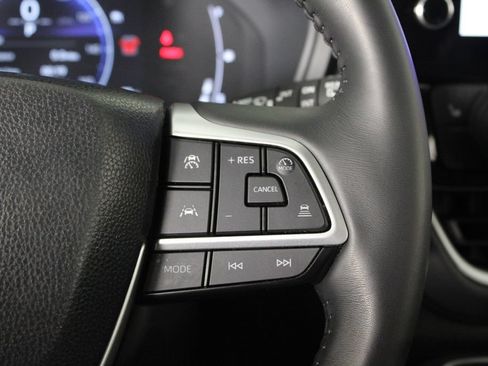 Used 2024 Toyota Grand Highlander FWD image 28