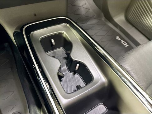 Certified 2023 Volkswagen ID.4 Pro S AWD/4WD image 15