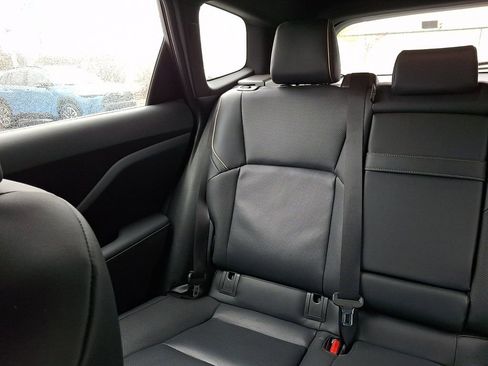 Used 2025 Toyota Crown Signia AWD/4WD image 18