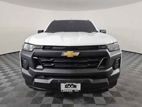 Used 2024 Chevrolet Colorado W/T w/ Safety Package image 8