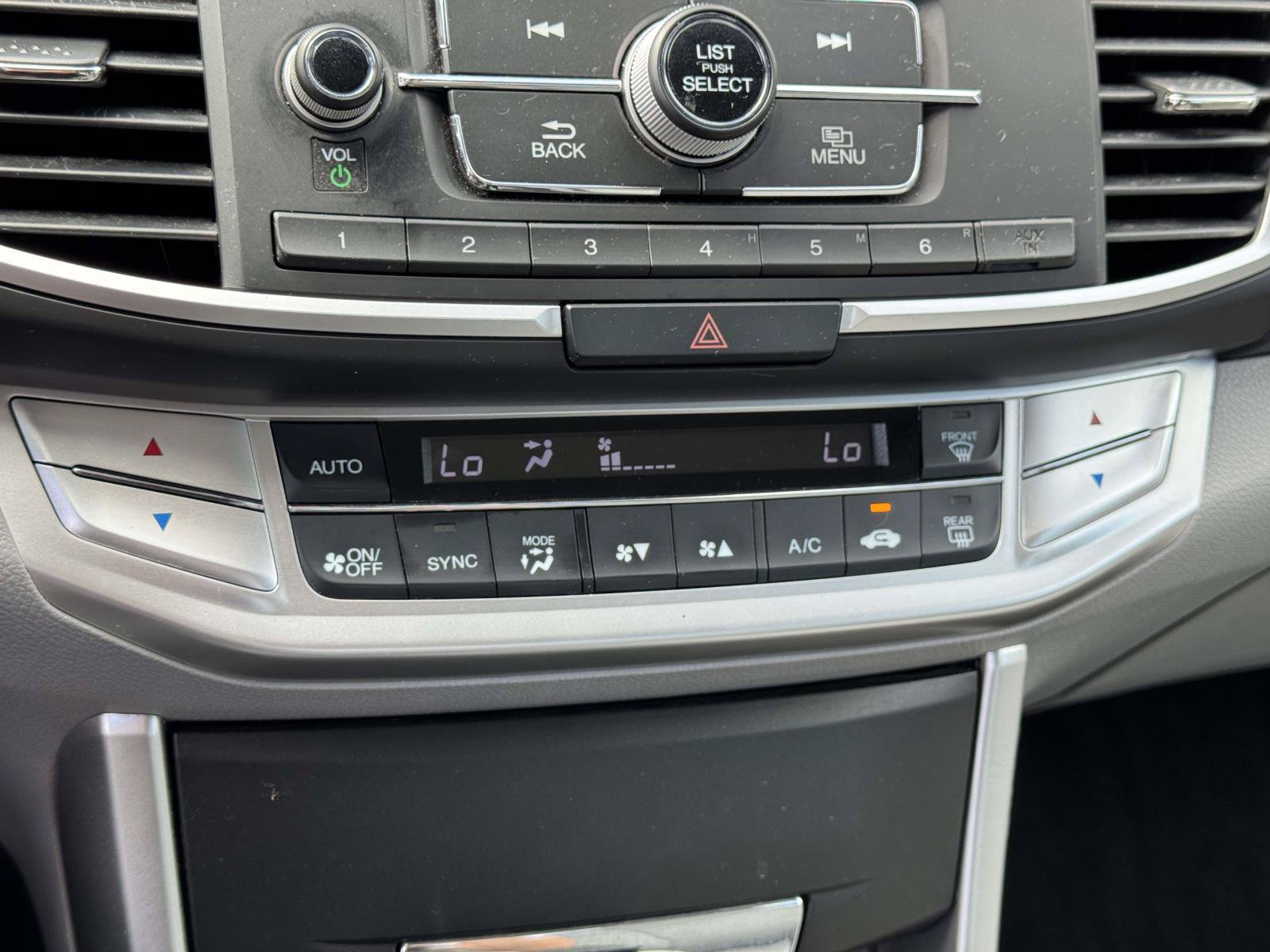 Used 2013 Honda Accord LX image 26