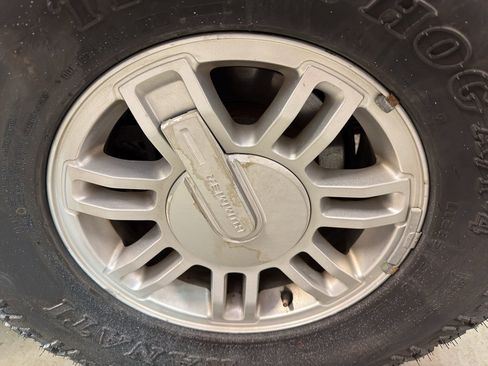 Used 2008 HUMMER H3 Luxury image 34