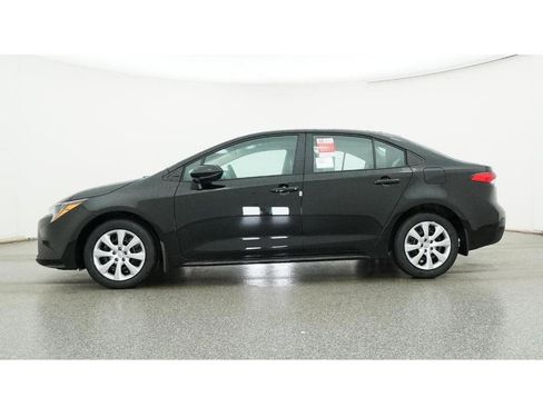 New 2026 Toyota Corolla LE image 19