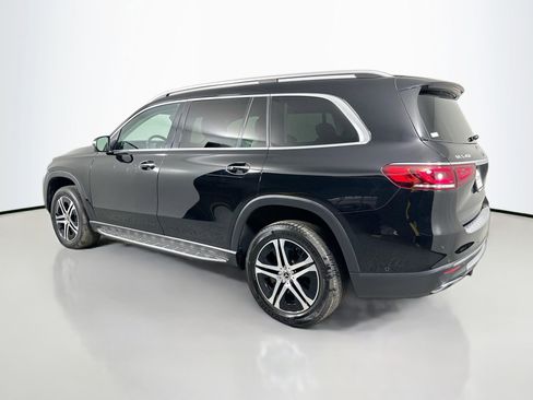 Used 2022 Mercedes-Benz GLS 450 4MATIC image 8