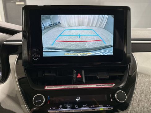 Certified 2024 Toyota Corolla LE image 11