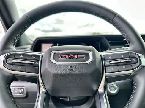 New 2026 GMC Terrain Elevation w/ Black Edition FWD image 33