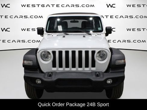 Used 2022 Jeep Wrangler Unlimited Sport AWD/4WD image 4