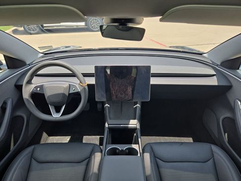 Used 2025 Tesla Model 3 Long Range RWD image 13