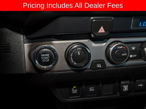 Used 2023 Toyota Tacoma SR5 w/ Technology Package AWD/4WD image 13