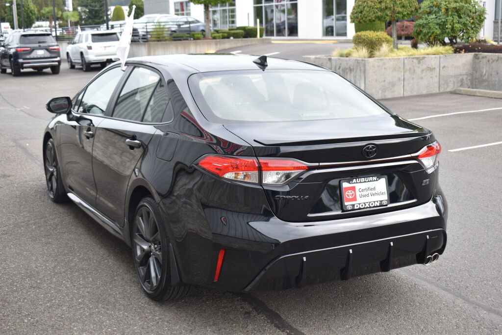 Used 2026 Toyota Corolla SE FWD image 7