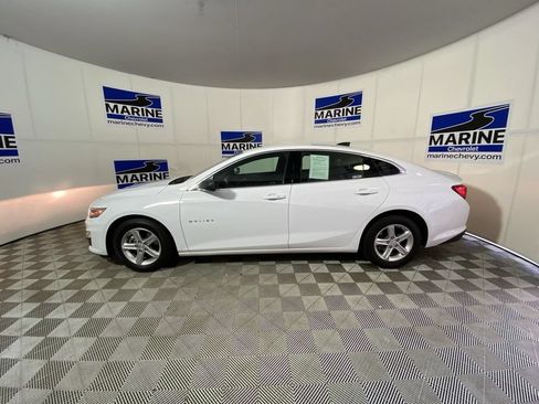 Used 2022 Chevrolet Malibu LS FWD image 13