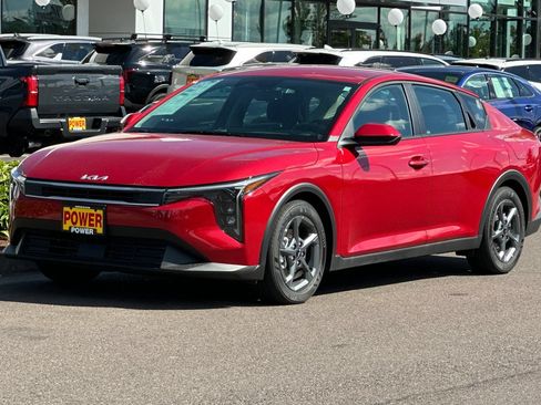 Used 2026 Kia K4 FWD image 8