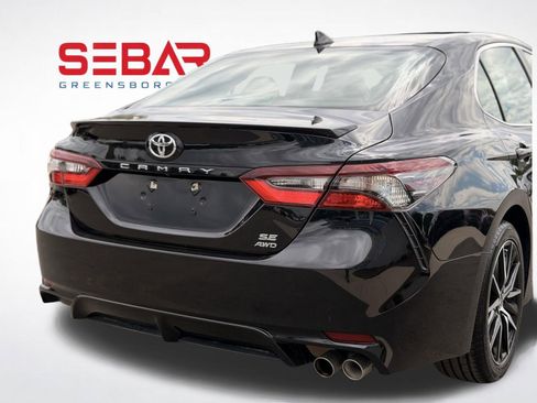 Used 2023 Toyota Camry SE AWD/4WD image 5