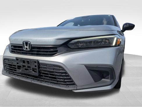 Used 2023 Honda Civic Sport image 10