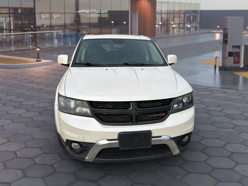 Used 2017 Dodge Journey Crossroad w/ Popular Equipment Group FWD image 20