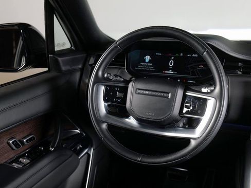 Used 2023 Land Rover Range Rover SE AWD/4WD image 12