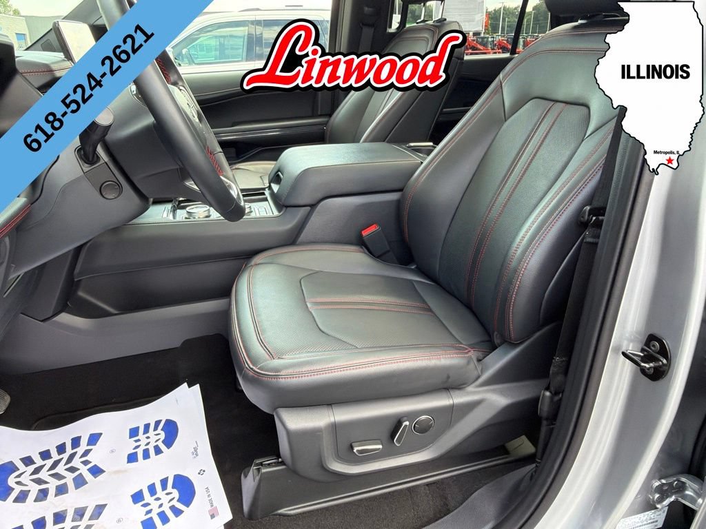 Used 2024 Ford Expedition Limited AWD/4WD image 23
