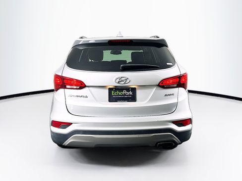 Used 2017 Hyundai Santa Fe Sport FWD image 7