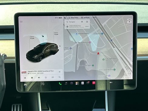 Used 2019 Tesla Model 3 Standard Range RWD image 15