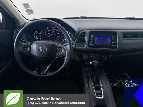 Used 2017 Honda HR-V LX image 23