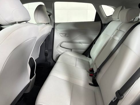 Used 2024 Hyundai Kona SE FWD image 38