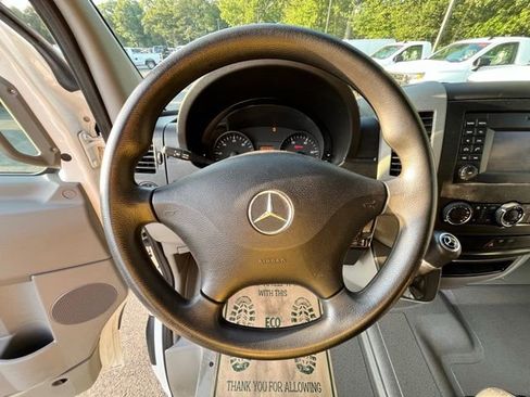 Used 2017 Mercedes-Benz Sprinter 3500 image 26
