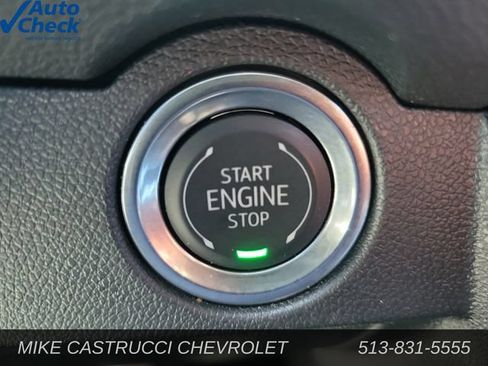 Used 2026 Chevrolet Traverse LT AWD/4WD image 21