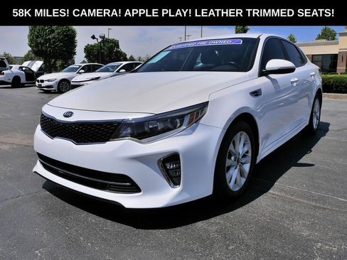 Used 2018 Kia Optima S FWD image 1