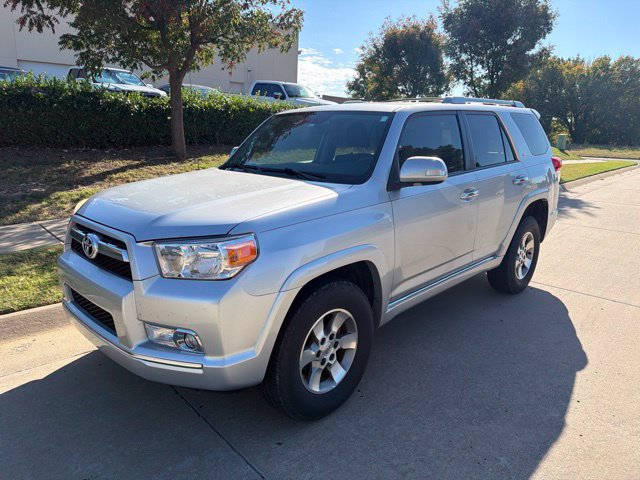 Used 2012 Toyota 4Runner SR5 AWD/4WD image 8