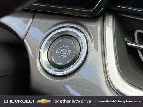 Used 2025 Chevrolet Trax ACTIV w/ Driver Confidence Package FWD image 24