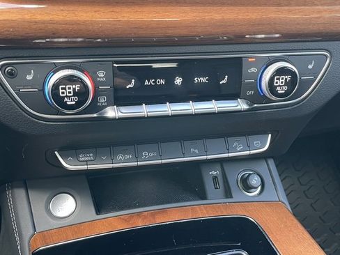 Certified 2023 Audi Q5 2.0T Premium Plus image 10