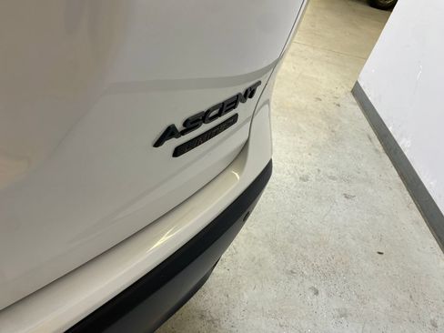 Used 2026 Subaru Ascent Limited Bronze AWD/4WD image 18