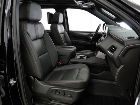 Used 2023 Chevrolet Suburban RST w/ Luxury Package AWD/4WD image 15