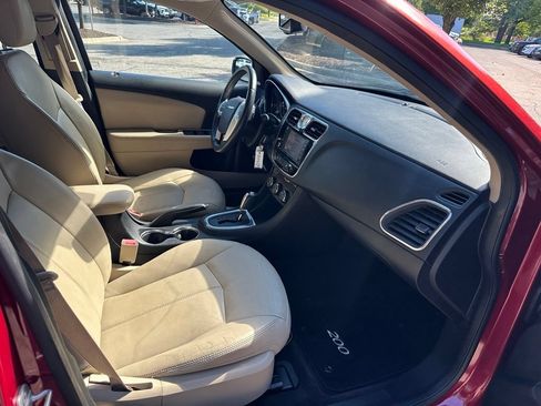Used 2013 Chrysler 200 Limited w/ Sun/Sound Group FWD image 27
