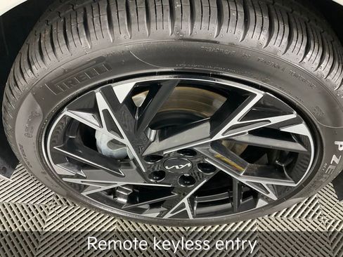 Certified 2025 Kia K5 GT-Line image 11