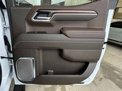 New 2026 GMC Sierra 1500 Denali w/ Denali Reserve Package image 34