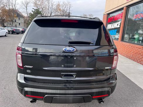 Used 2018 Ford Explorer Sport w/ Equipment Group 401A image 5