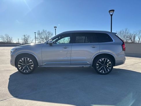 Certified 2025 Volvo XC90 B6 Plus image 5