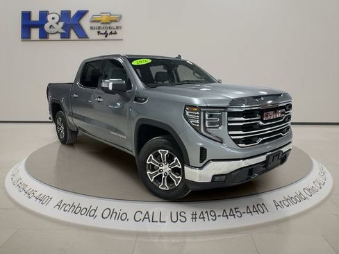 Used 2026 GMC Sierra 1500 SLT AWD/4WD image 1