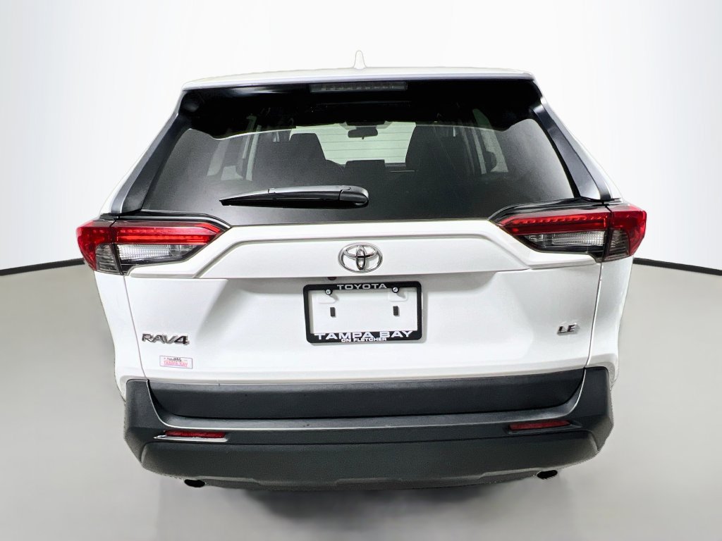 Used 2025 Toyota RAV4 LE FWD image 4