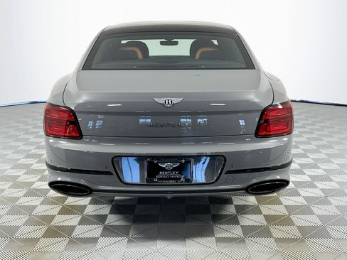 Certified 2024 Bentley Flying Spur W12 image 10