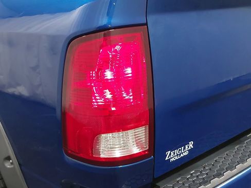 Used 2017 RAM 1500 Express w/ Express Value Package image 42