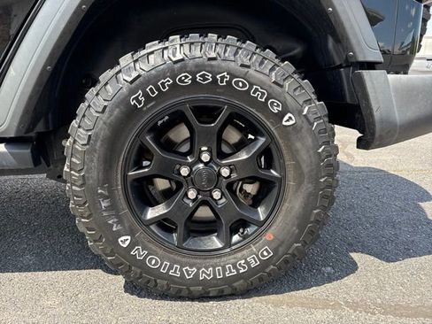 Used 2022 Jeep Wrangler Unlimited Sport AWD/4WD image 6