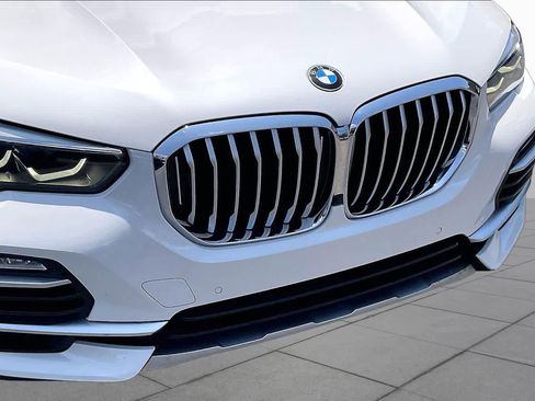 Used 2019 BMW X5 xDrive40i w/ Premium Package 2 AWD/4WD image 29