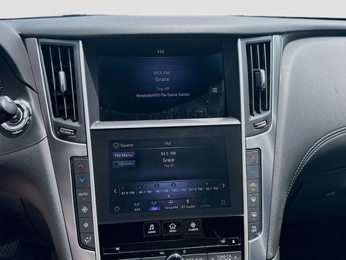 Used 2020 INFINITI Q60 3.0t Luxe w/ Cargo Package RWD image 10
