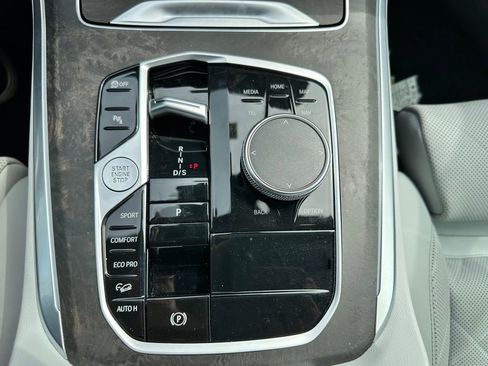 Used 2025 BMW X5 xDrive40i image 22